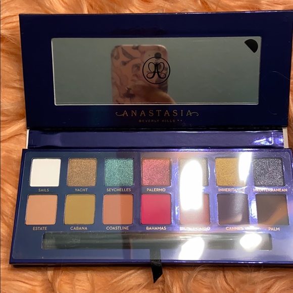 ANASTASIA BEVERLY HILLS RIVIERA EYESHADOW PALETTE - Picture 4 of 7